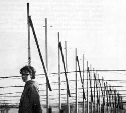 Jocelyn Bell and her telescope