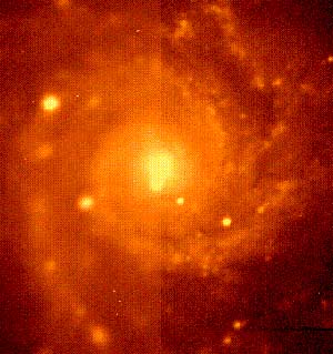 Comparison of two nights' seeing for the galaxy M 74